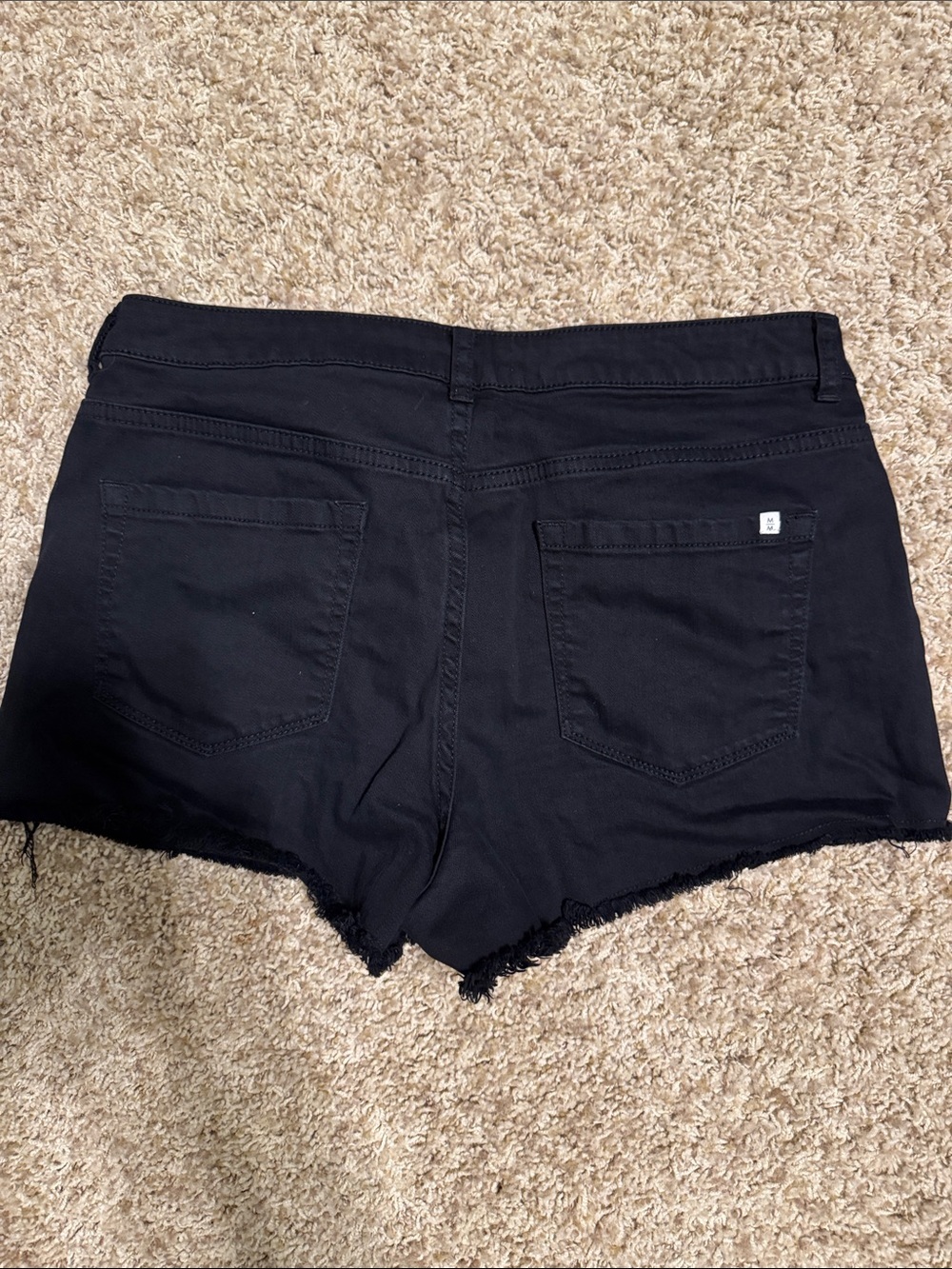 Melrose and Market Black Denim Frayed Hem Women's Shorts 31 - Picture 2 of 5